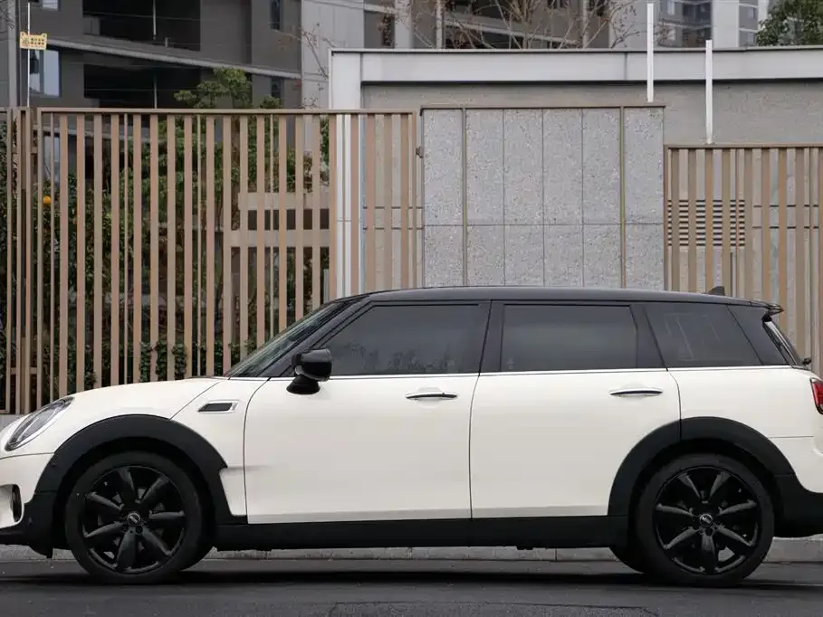 MINI Clubman 2022 из CN, фото 10