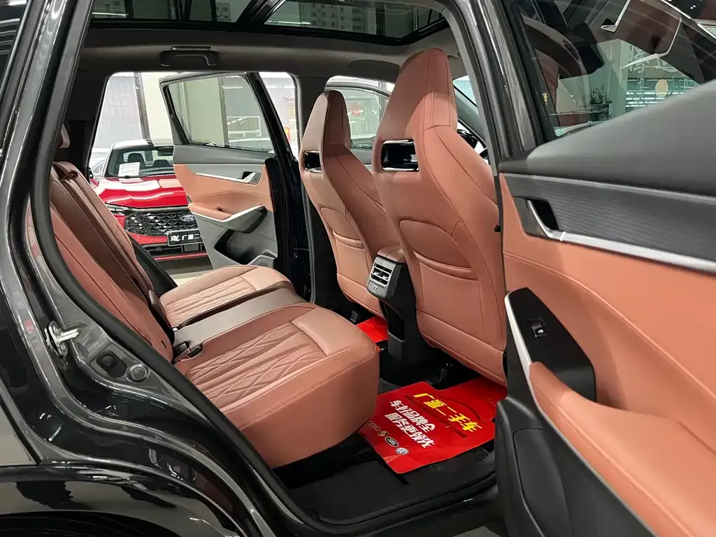 Changan CS75PLUS — фото 10