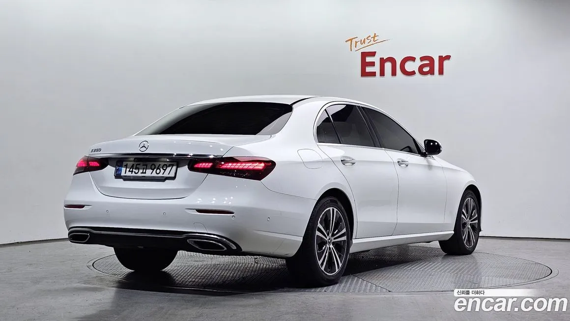 Mercedes-Benz E-Class 2021 из KR, фото 5
