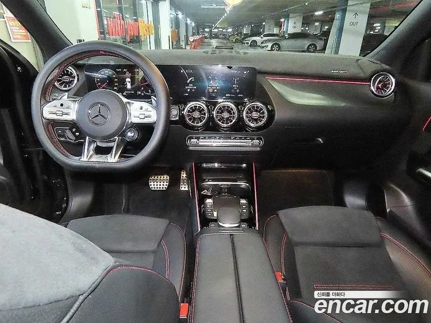 Mercedes-Benz GLA-Class — фото 10