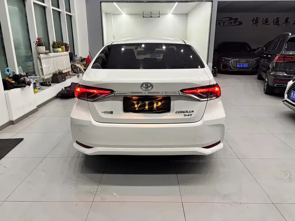 Toyota Corolla 2022 из CN, фото 9