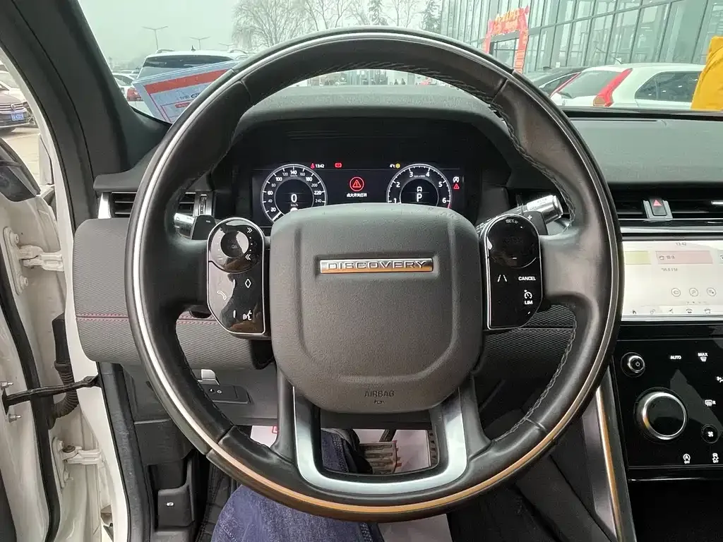 Land Rover Discovery Sport — фото 4