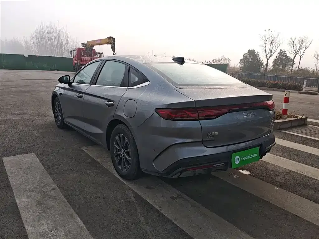 BYD Qin L — фото 7