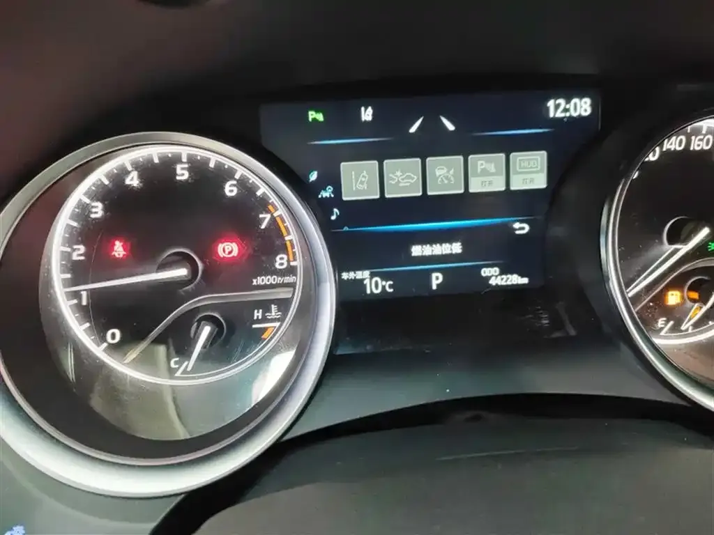 Toyota Camry 2021 из CN, фото 3