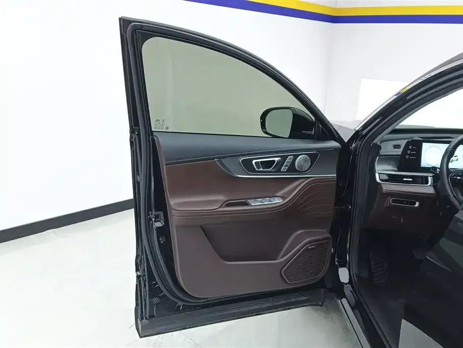 Chery Tiggo 8 PRO — фото 7