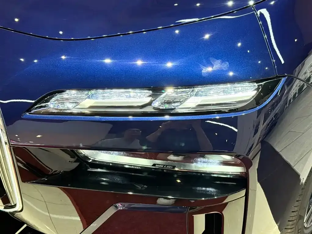 BMW 7 Series 2025 из CN, фото 6