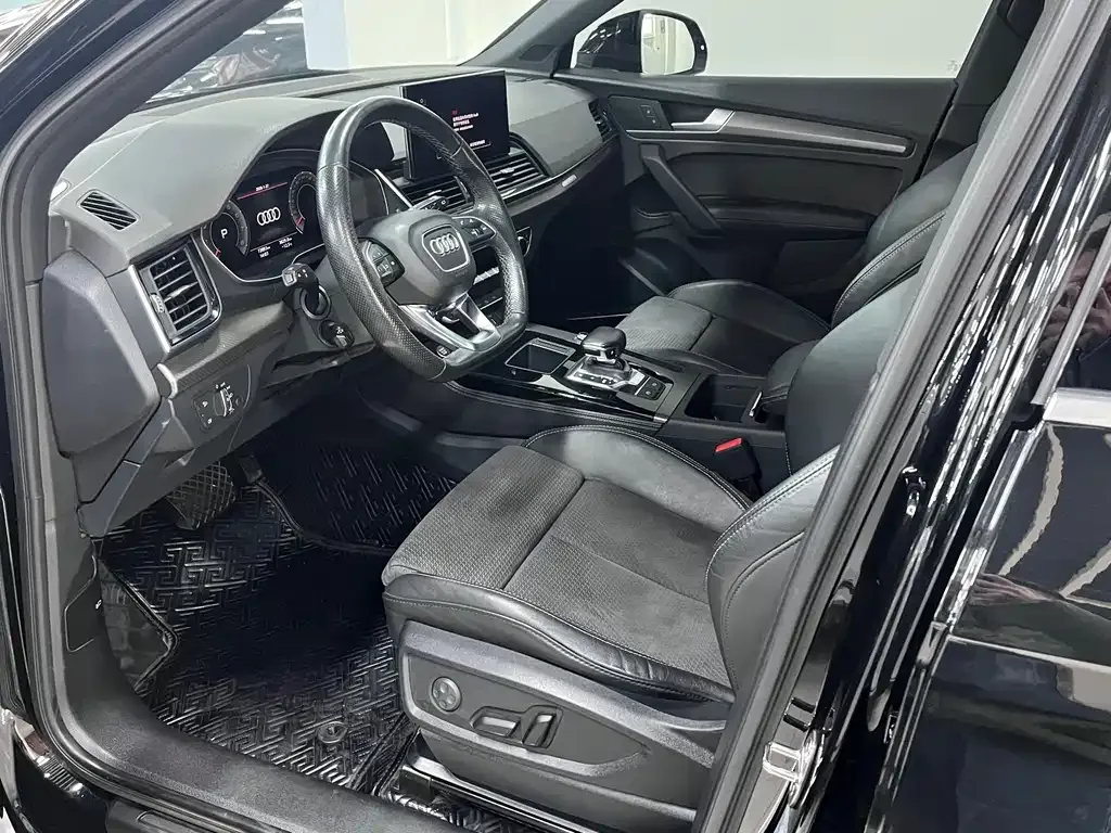 Audi Q5L Sportback 2021 из CN, фото 9
