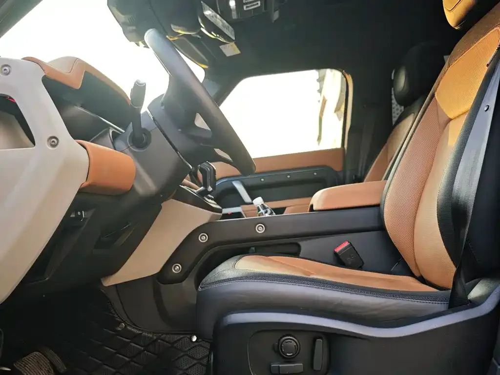 Land Rover Defender 2022 из CN, фото 9