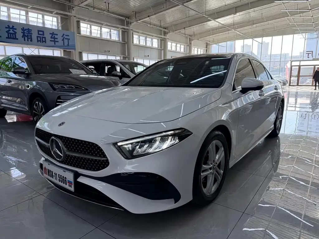 Mercedes-Benz A-Class — фото 1