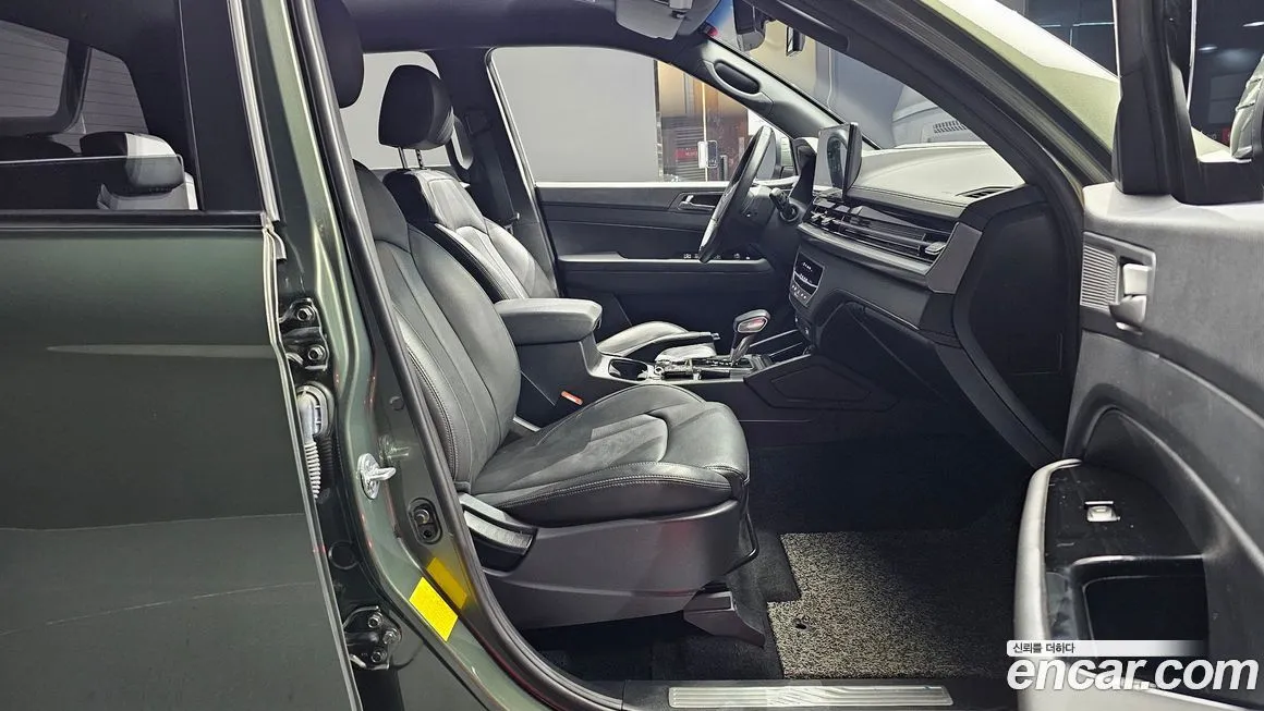 KG Mobility (Ssangyong) Rexton 2024 из KR, фото 8