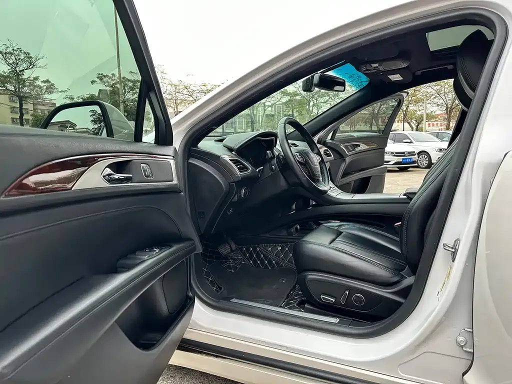 Lincoln MKZ 2021 из CN, фото 6