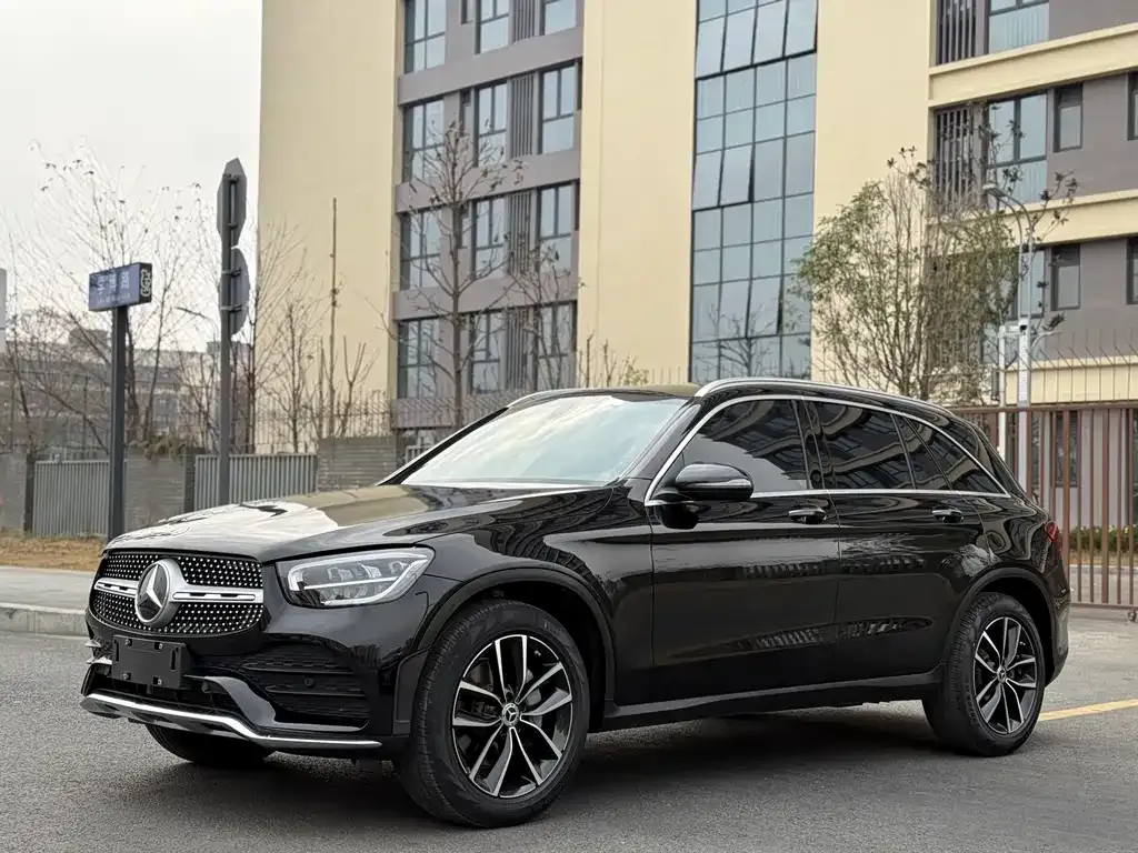 Mercedes-Benz GLC — фото 1
