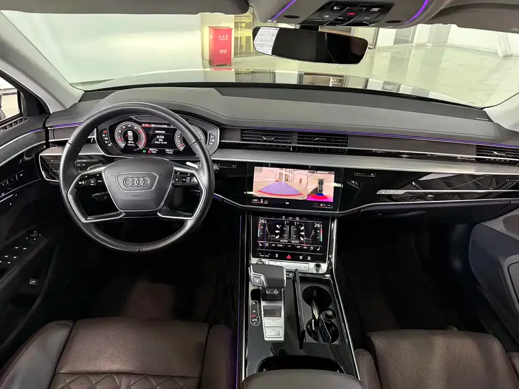 Audi A8 — фото 8
