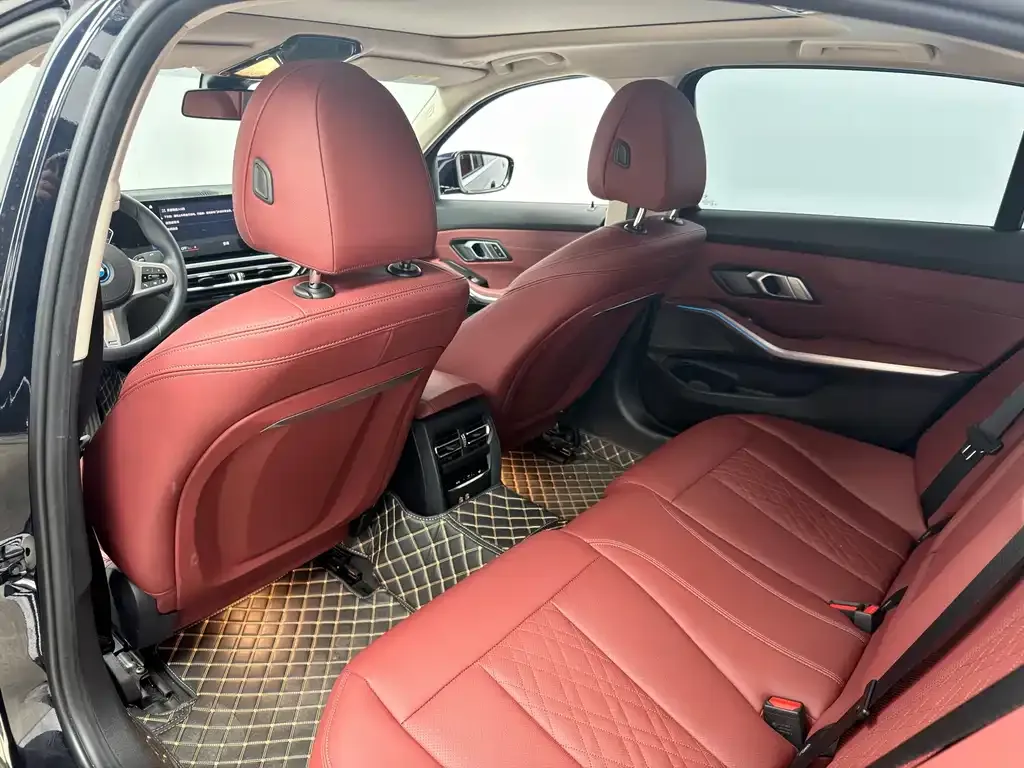 BMW i3 2023 из CN, фото 10