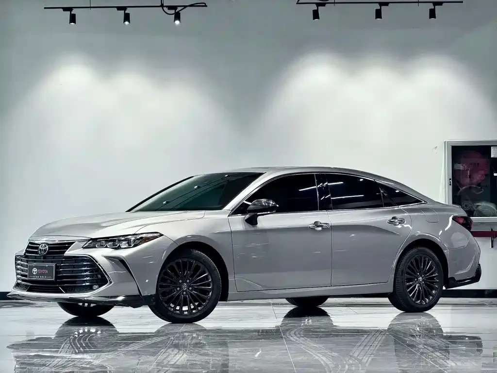 Toyota Avalon 2021 из CN, фото 1