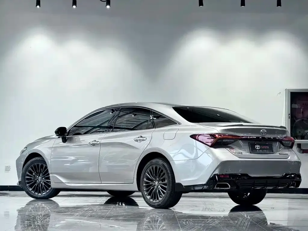 Toyota Avalon 2021 из CN, фото 3