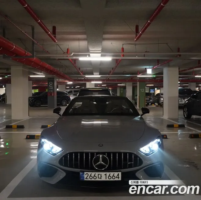Mercedes-Benz SL-Class 2023 из KR, фото 2