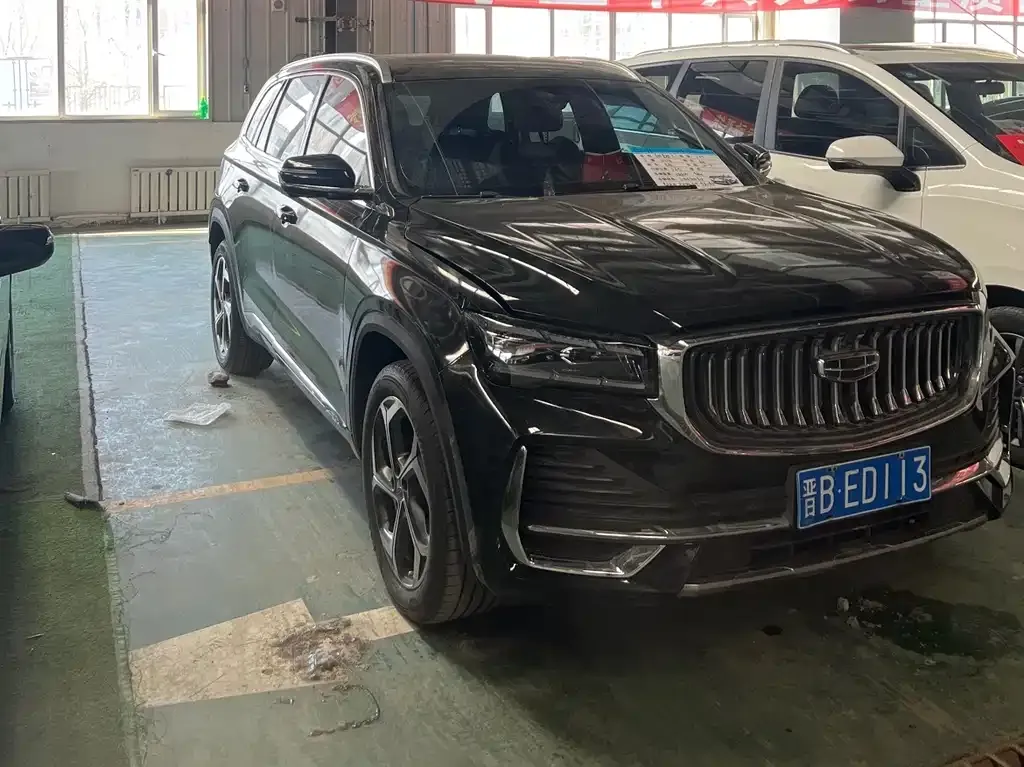 Geely Xingyue L — фото 1