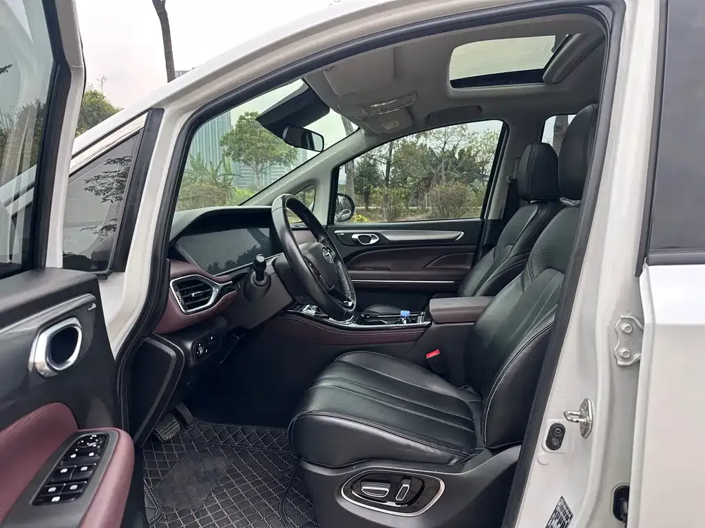 GAC Motor Trumpchi M6 2023 из CN, фото 2