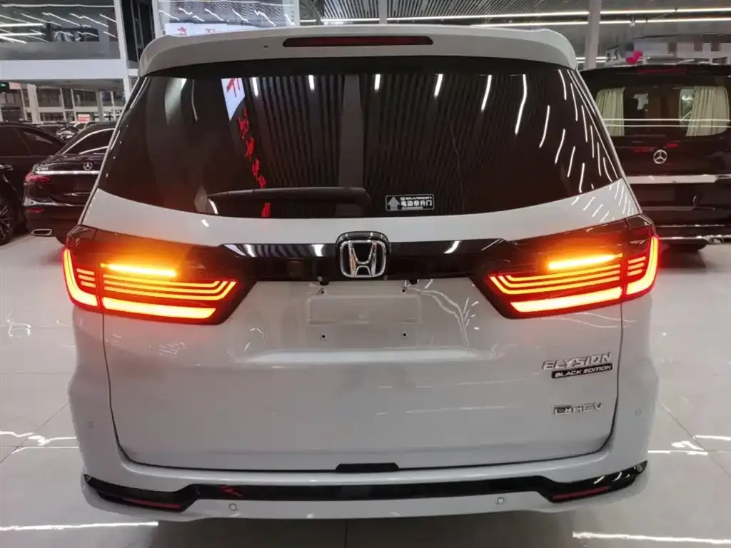 Honda Elysion — фото 8
