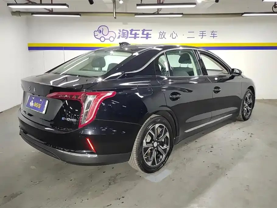 Hongqi E-QM5 2023 из CN, фото 3