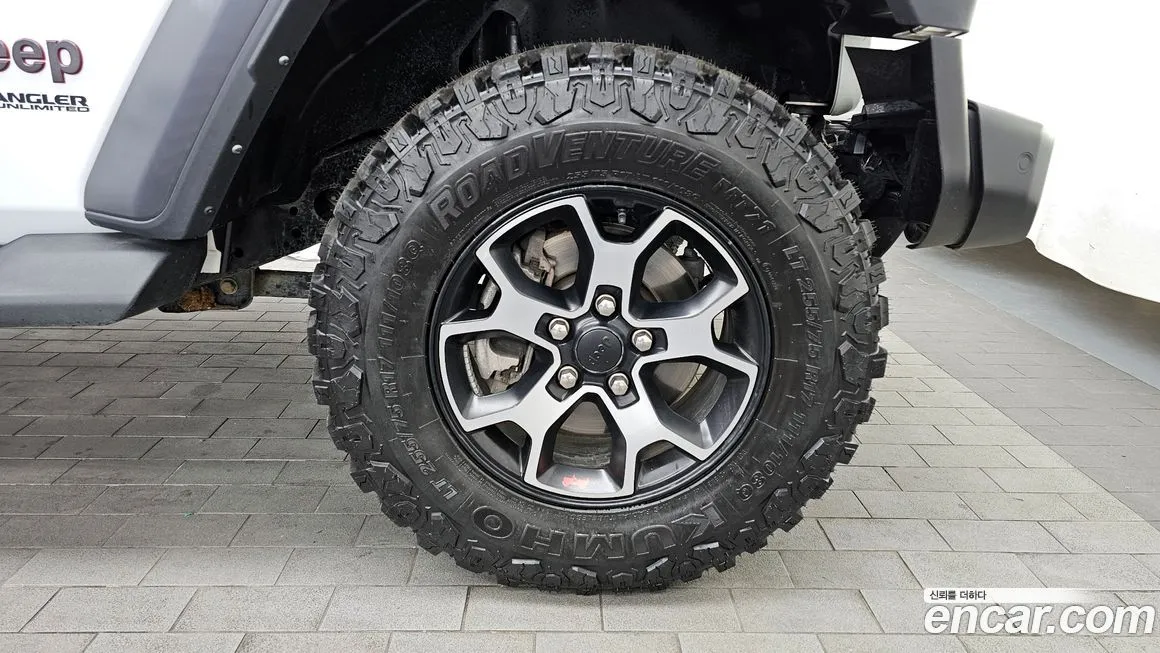 Jeep Wrangler 2022 из KR, фото 8