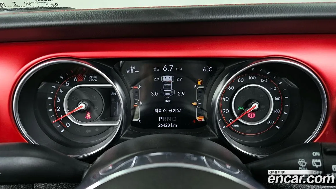 Jeep Wrangler 2022 из KR, фото 4