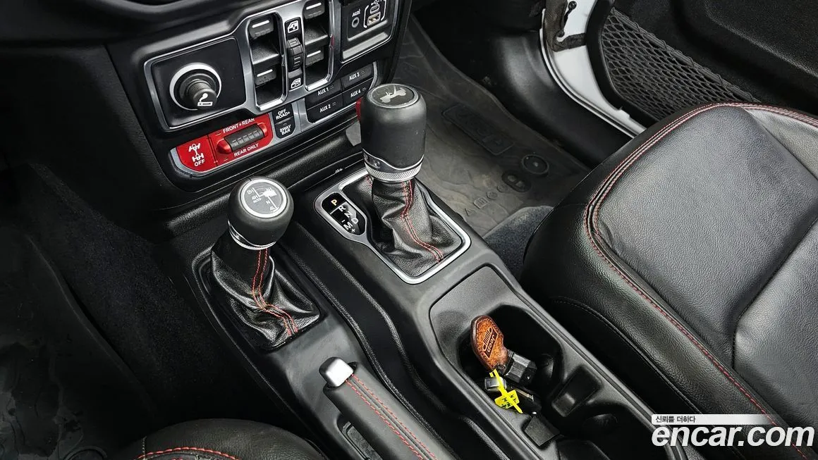 Jeep Wrangler 2022 из KR, фото 6