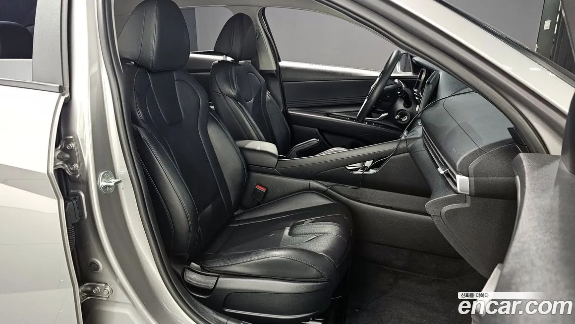 Hyundai AVANTE 2023 из KR, фото 5