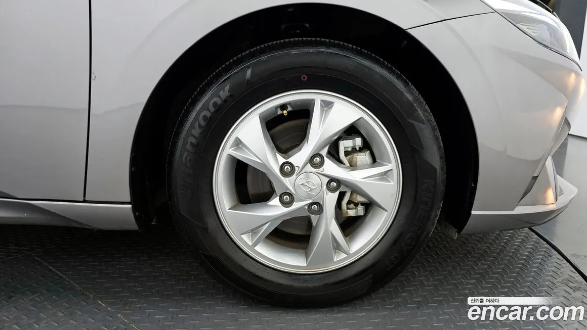 Hyundai AVANTE 2023 из KR, фото 8