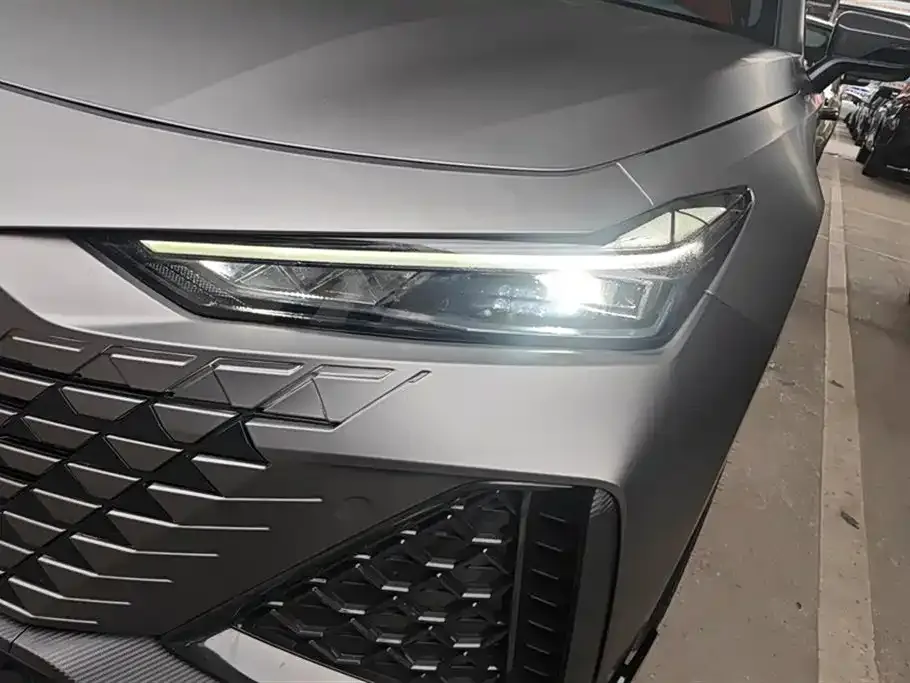 Changan UNI-V 2024 из CN, фото 7