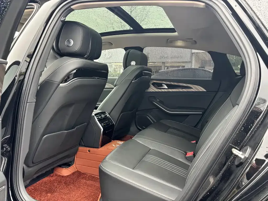 Hongqi H9 2022 из CN, фото 2