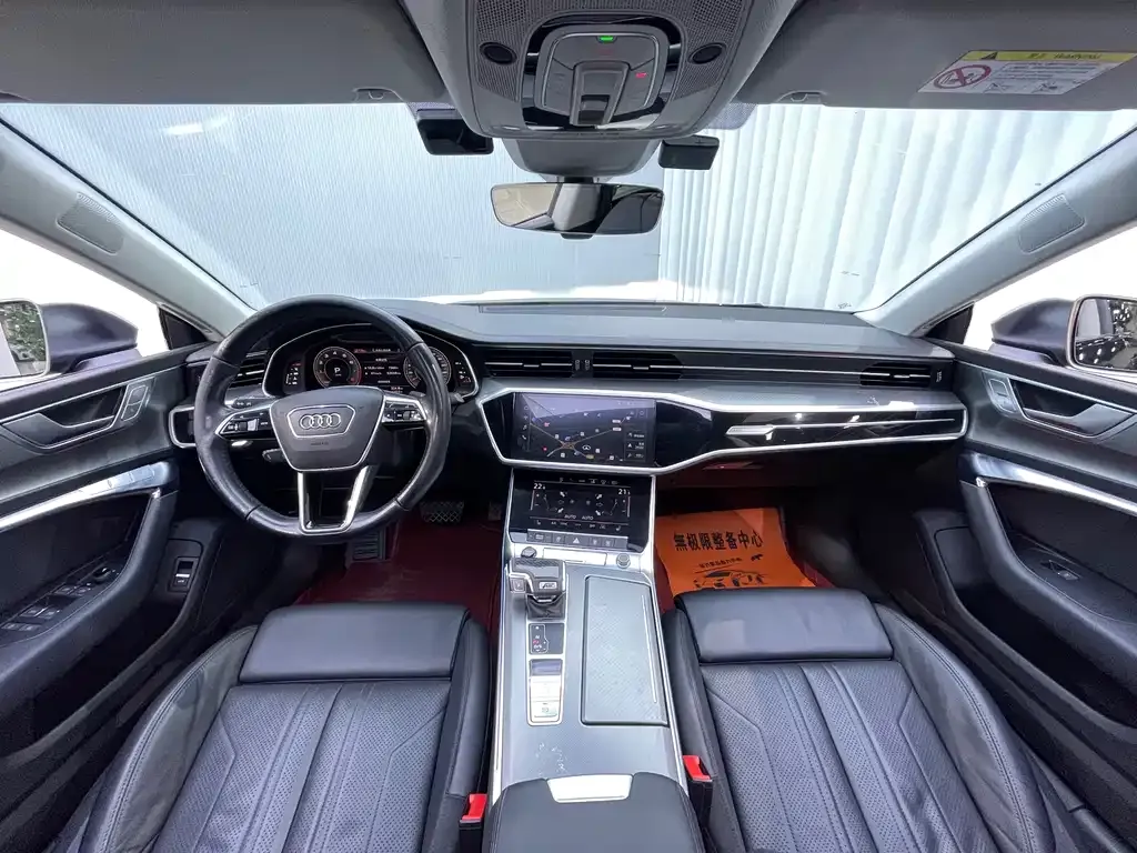 Audi A7 2023 из CN, фото 10
