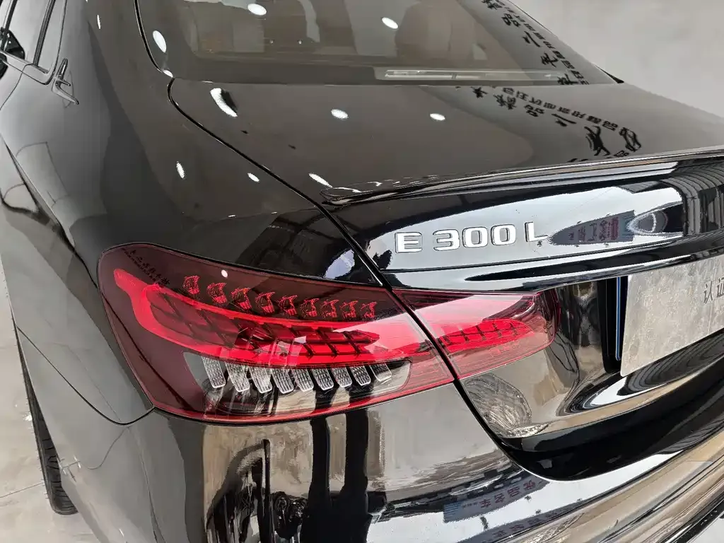 Mercedes-Benz E-Class 2023 из CN, фото 6