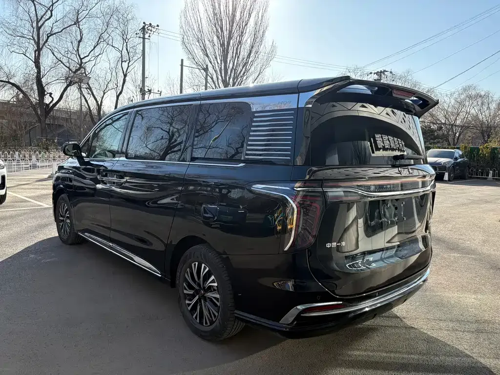 Hongqi HQ9 PHEV 2024 из CN, фото 8