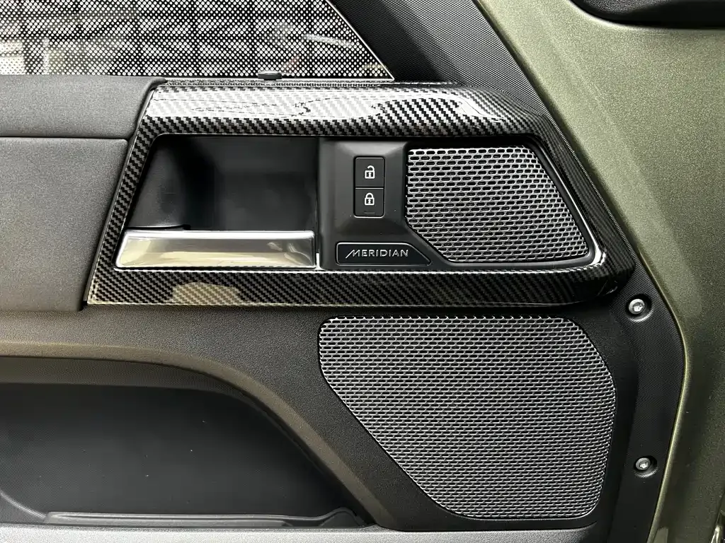 Land Rover Defender 2021 из CN, фото 10