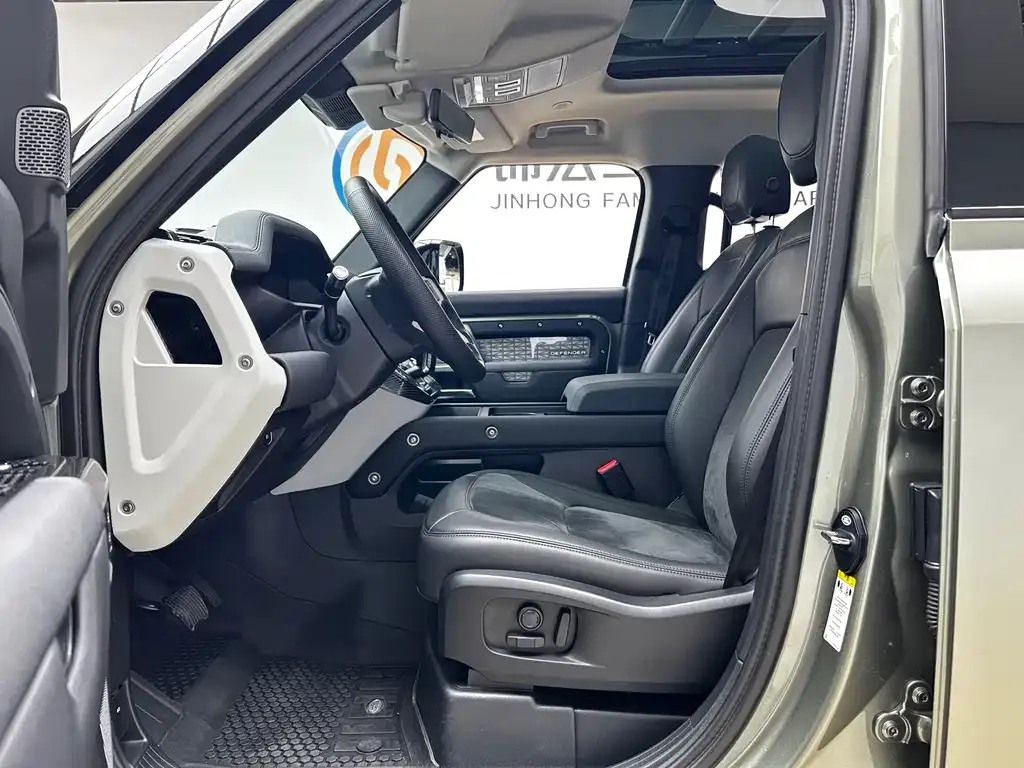 Land Rover Defender 2021 из CN, фото 3