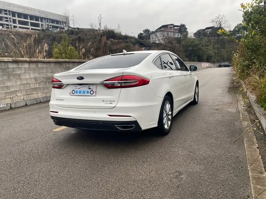 Ford Mondeo 2021 из CN, фото 5