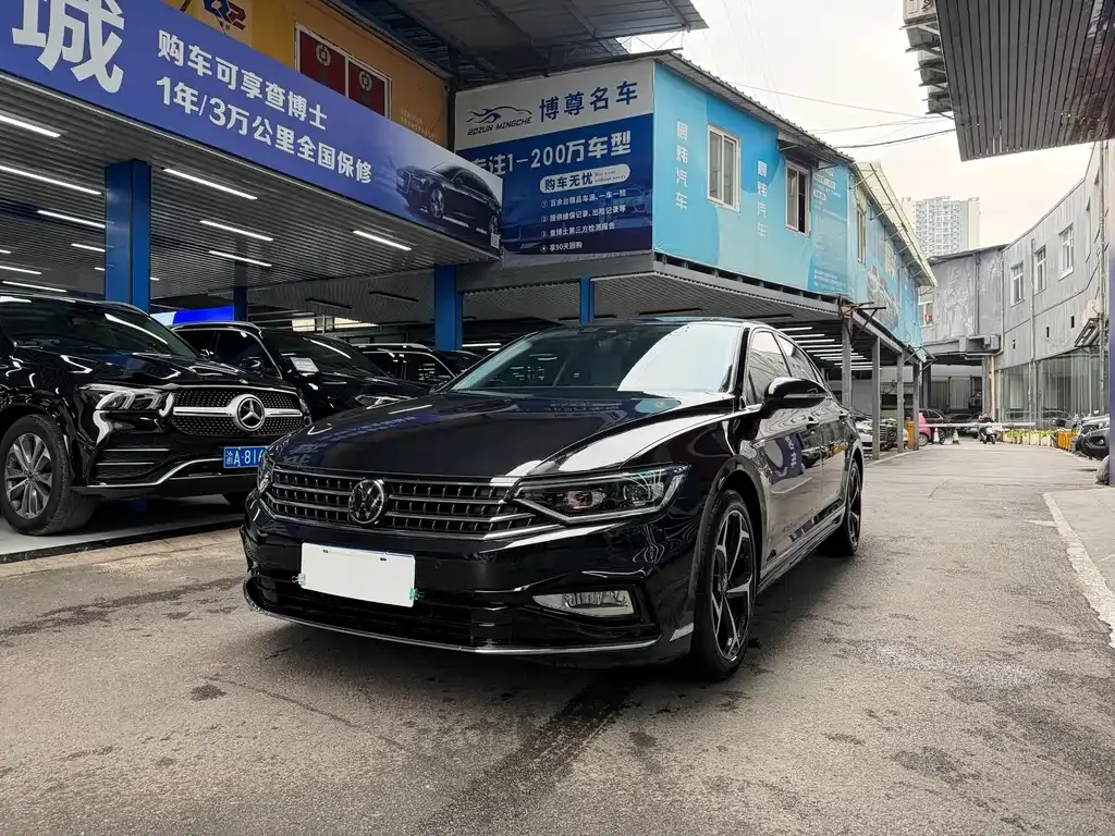 Volkswagen Magotan 2023 из CN, фото 1