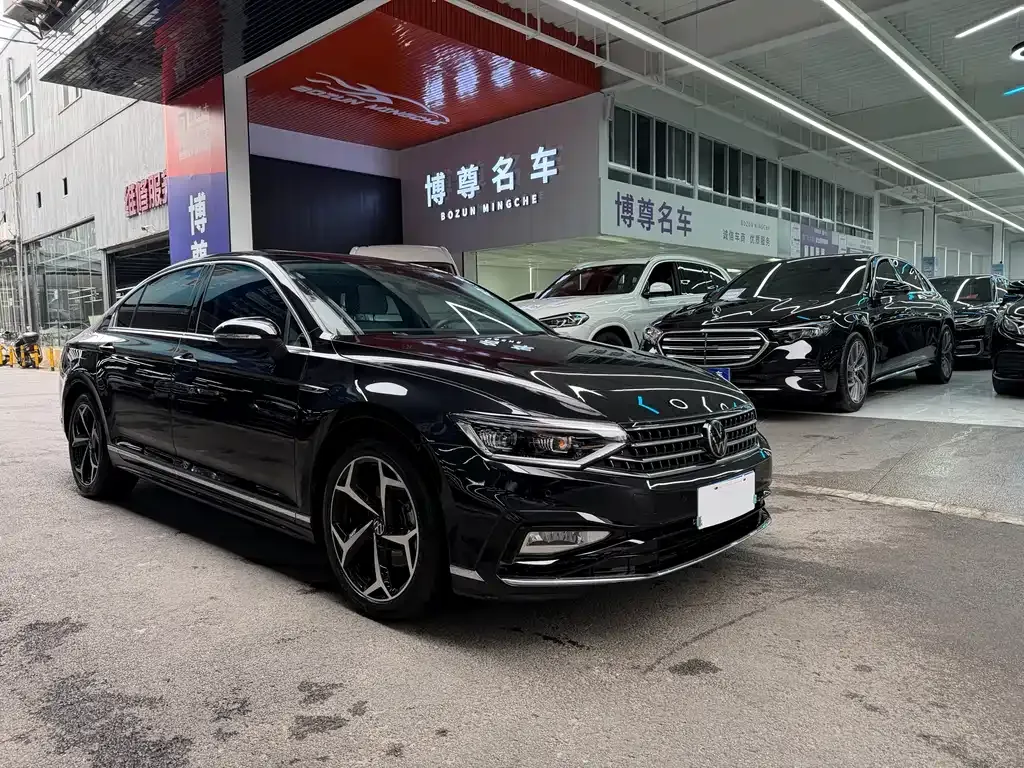 Volkswagen Magotan 2023 из CN, фото 6