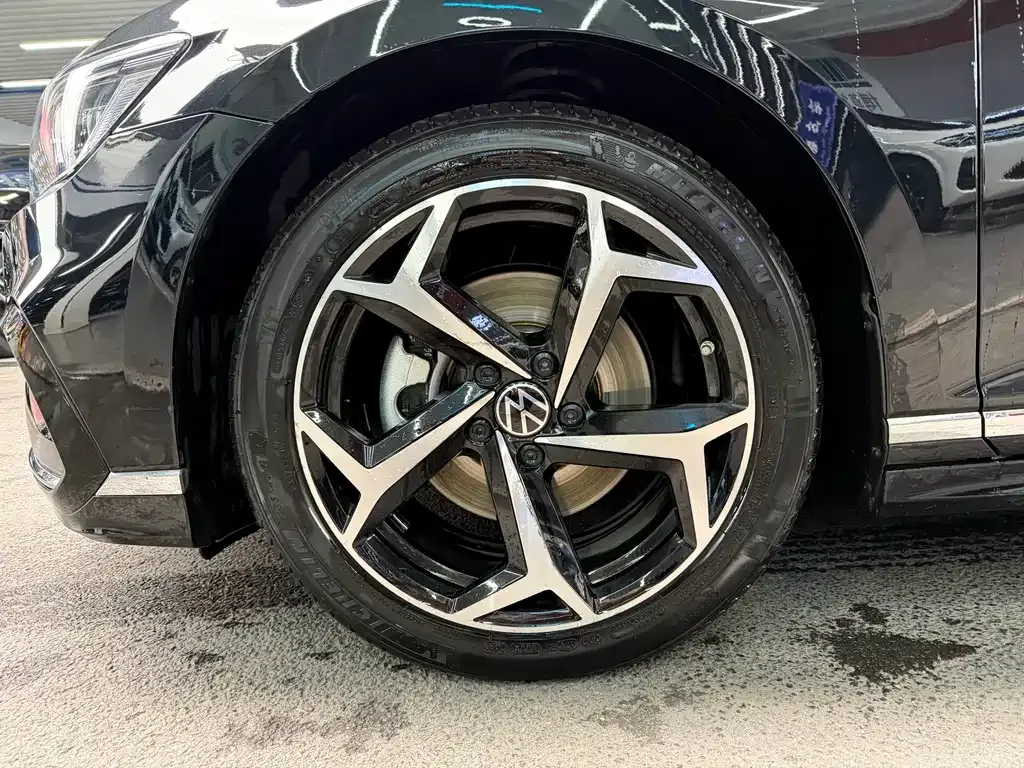 Volkswagen Magotan 2023 из CN, фото 7