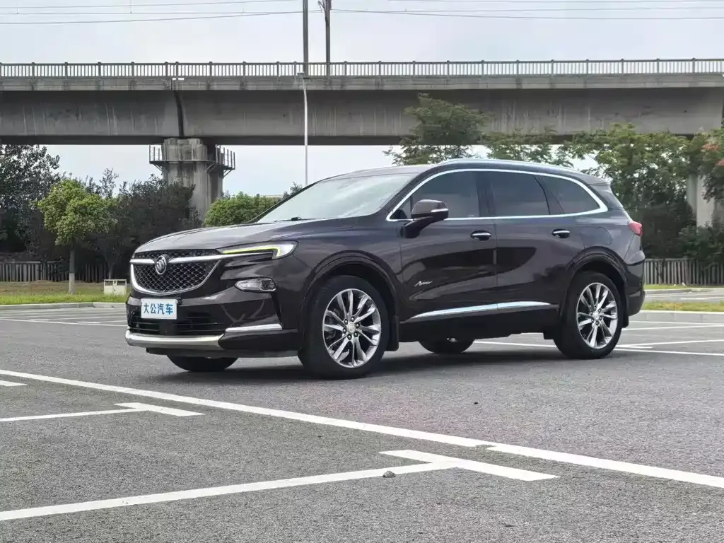 Buick Enclave — фото 1