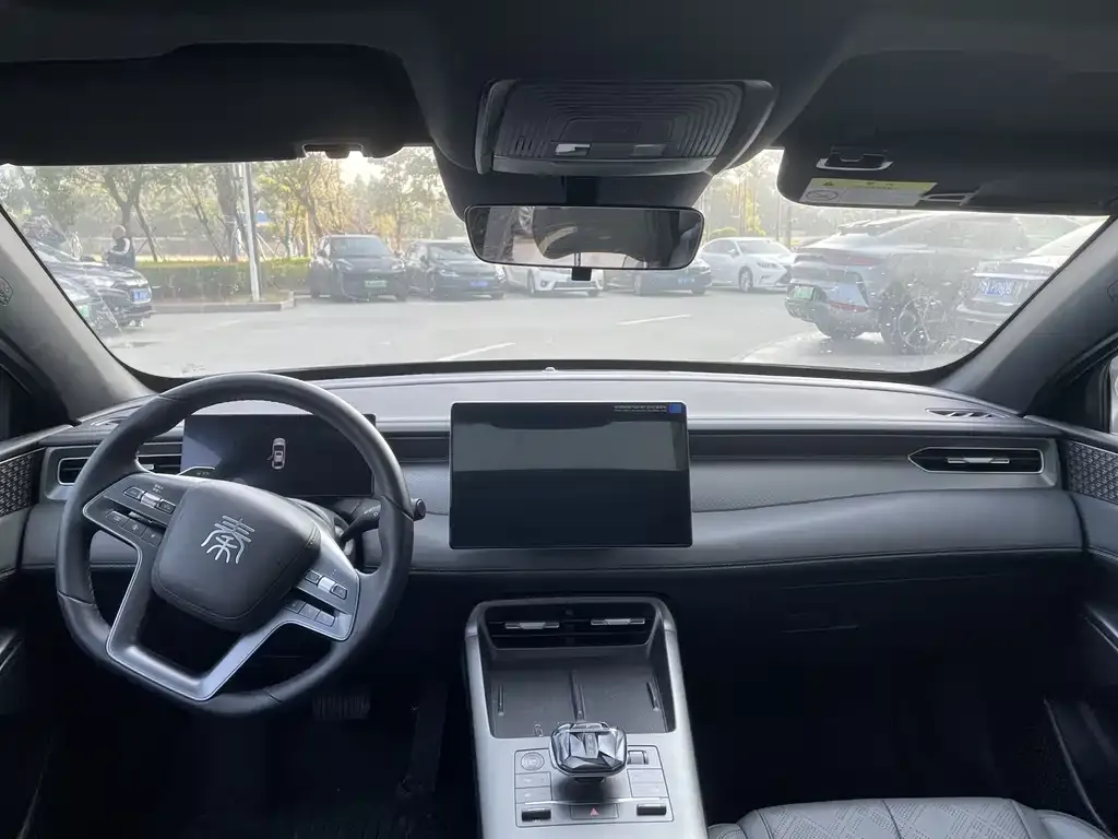 BYD Qin PLUS 2025 из CN, фото 6