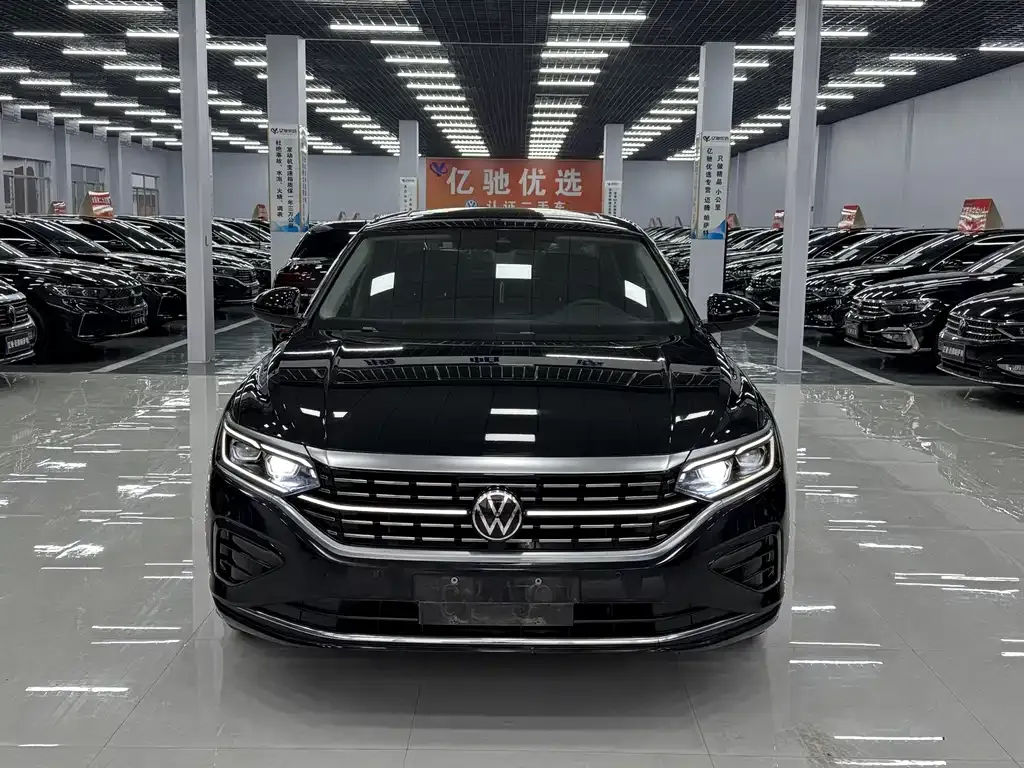 Volkswagen Passat — фото 9
