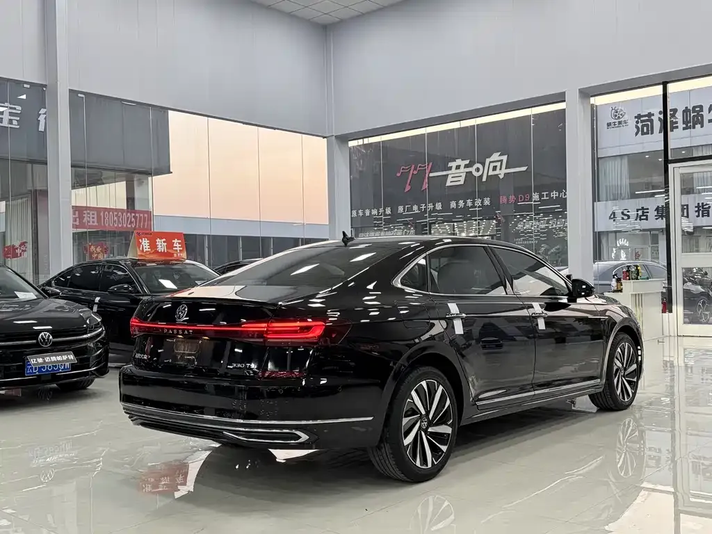 Volkswagen Passat — фото 5
