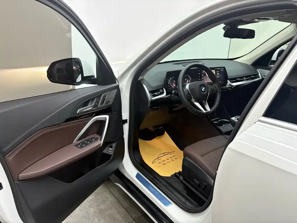 BMW X1 2025 из CN, фото 8