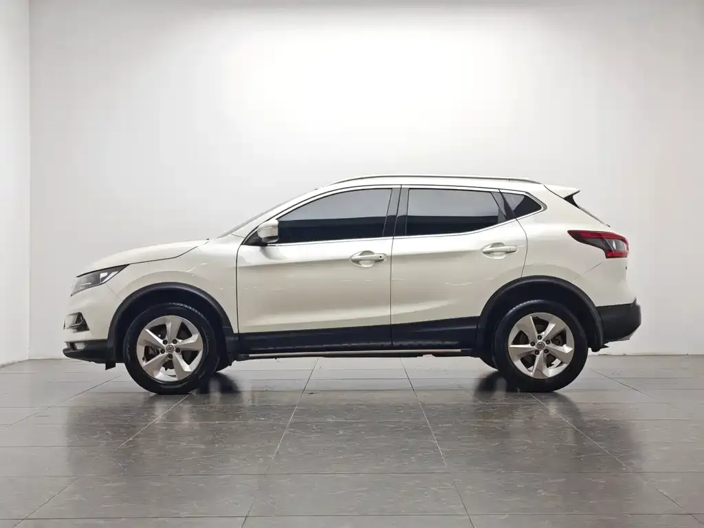 Nissan Qashqai 2023 из CN, фото 7