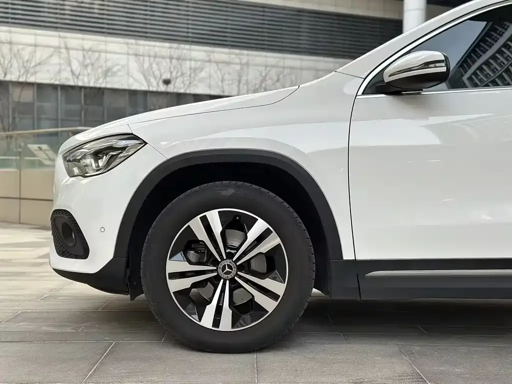 Mercedes-Benz GLA 2021 из CN, фото 2