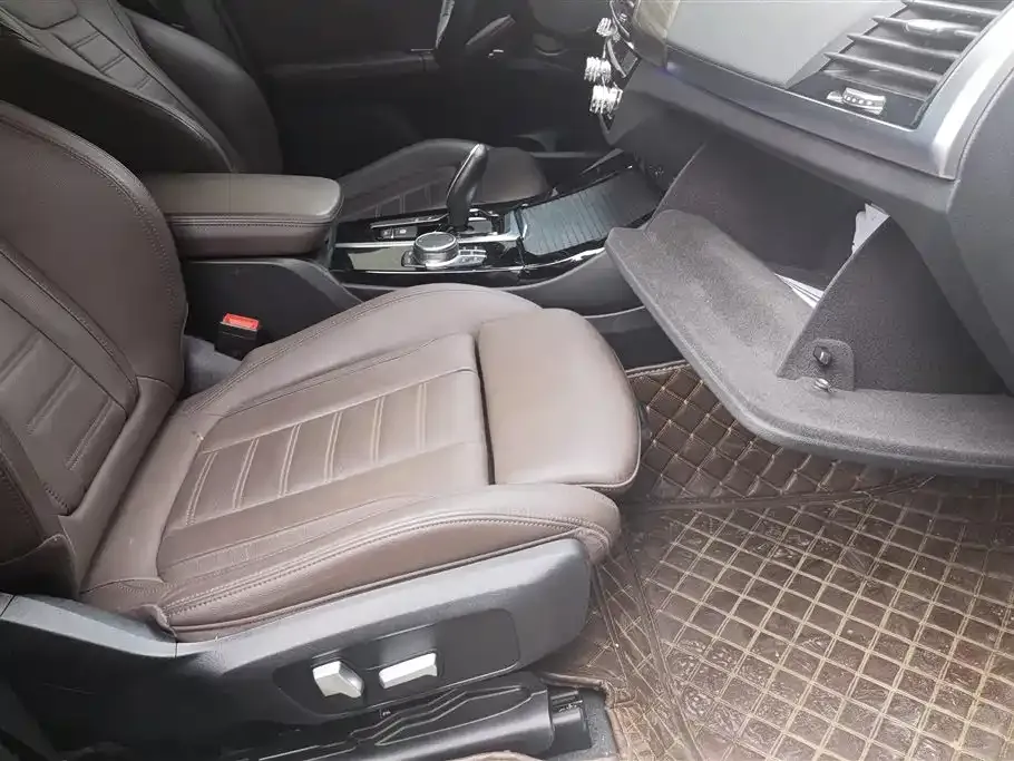 BMW X3 2021 из CN, фото 9