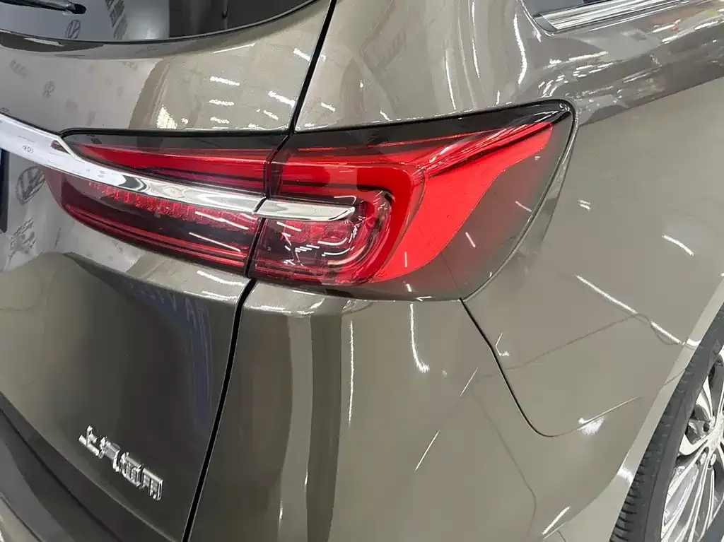 Buick GL8 2023 из CN, фото 8